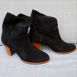 UGG Ankle Boots